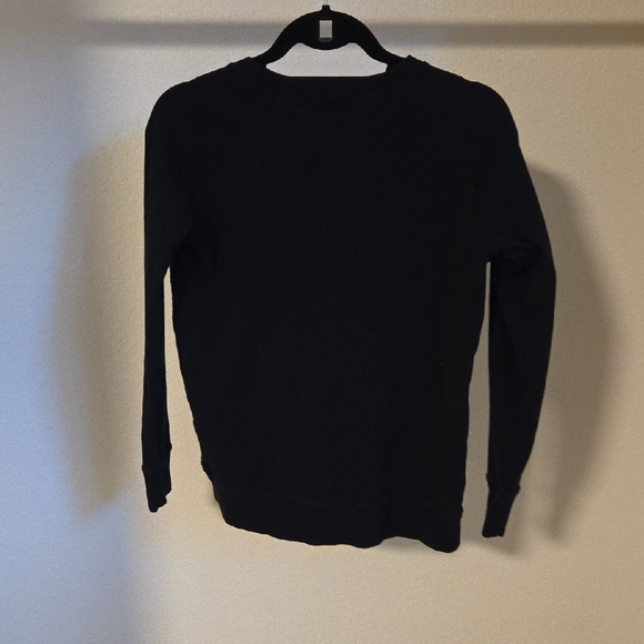 Women's Black and Gray Sweater - Picture 2 of 4